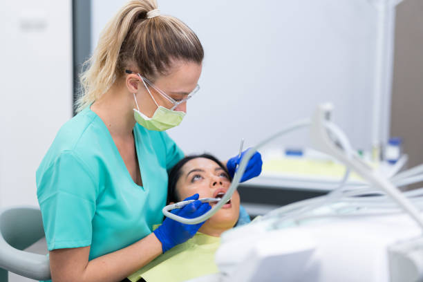 Best Emergency Tooth Extraction in Lanham, MD